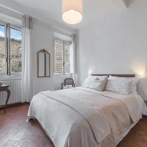  Apartment Pitti - Flo